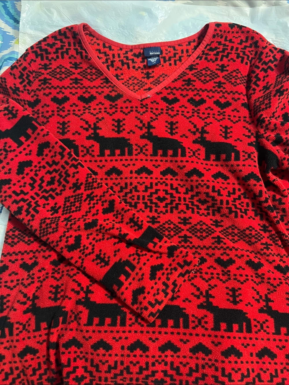 Basic Editions Vintage Red and Black V-Neck Reindeer Fair Isle Sweater